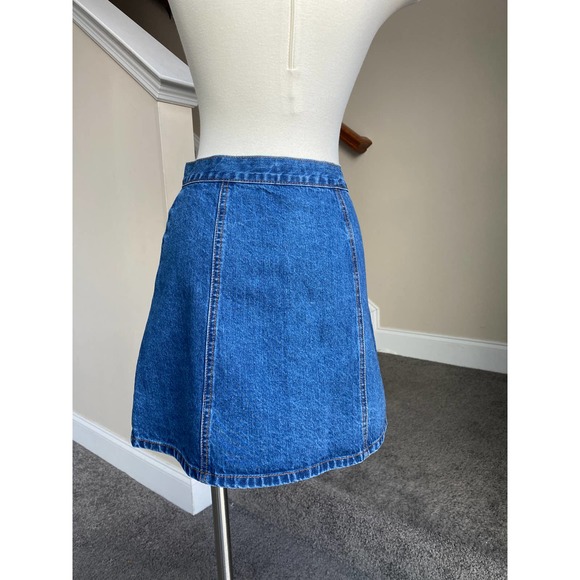 BDG button down mini skirt, size XS - Picture 6 of 10